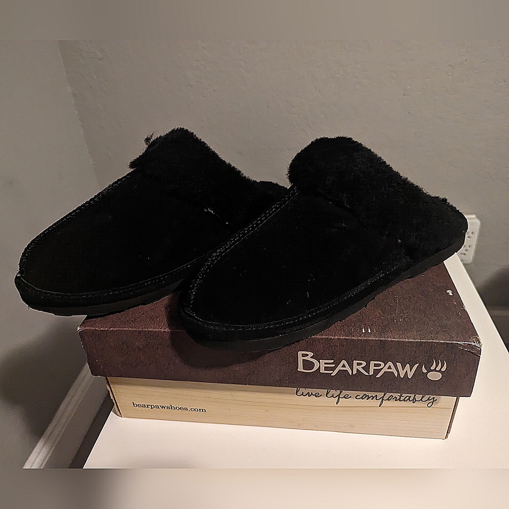 Loki II Slippers (In Black)
